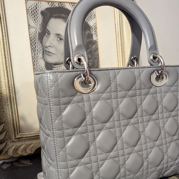 Christian Dior Medium Lady Dior - Picture 12 of 17